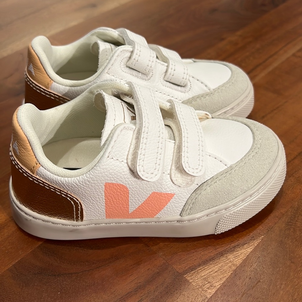 Veja Sneakers